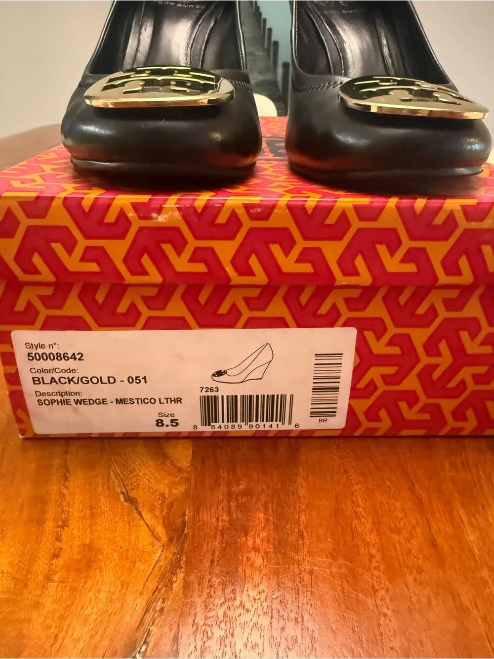 Tory Burch Black Leather Pumps with Gold Logo Medallion
